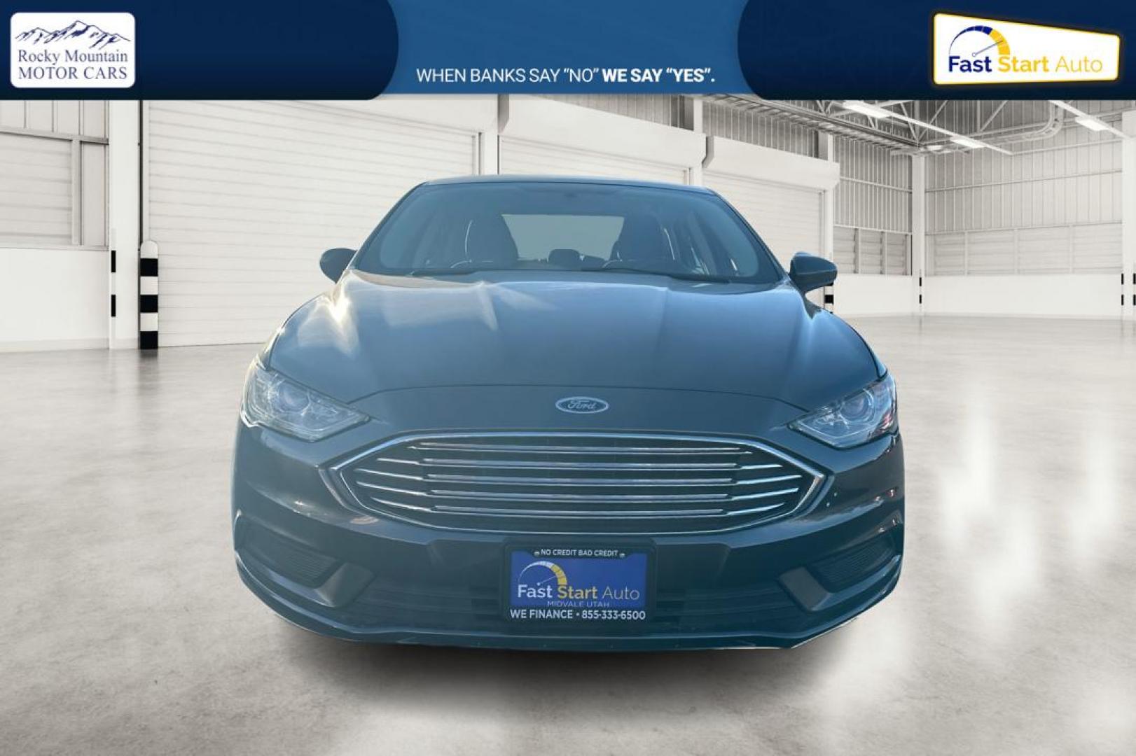 2017 Gray Ford Fusion SE (3FA6P0H74HR) with an 2.5L L4 DOHC 16V engine, 6A transmission, located at 767 S State Road, Pleasant Grove, UT, 84062, (801) 785-1058, 40.354839, -111.736687 - Photo#9