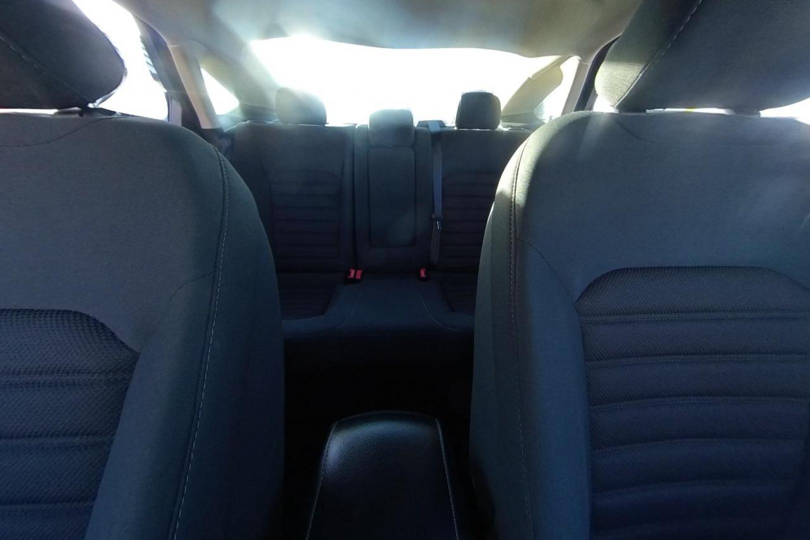 2017 Gray Ford Fusion SE (3FA6P0H74HR) with an 2.5L L4 DOHC 16V engine, 6A transmission, located at 767 S State Road, Pleasant Grove, UT, 84062, (801) 785-1058, 40.354839, -111.736687 - Photo#16