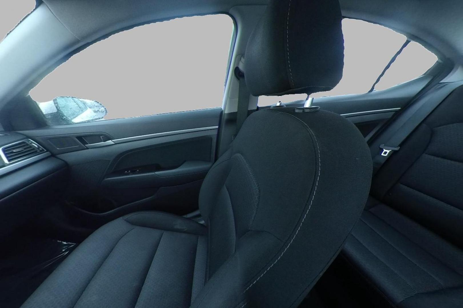 2017 White Hyundai Elantra Limited (5NPD84LF0HH) with an 1.8L L4 DOHC 16V engine, 6A transmission, located at 344 S Washington Blvd, Ogden, UT, 84404, (801) 399-1799, 41.255482, -111.970848 - Photo#17