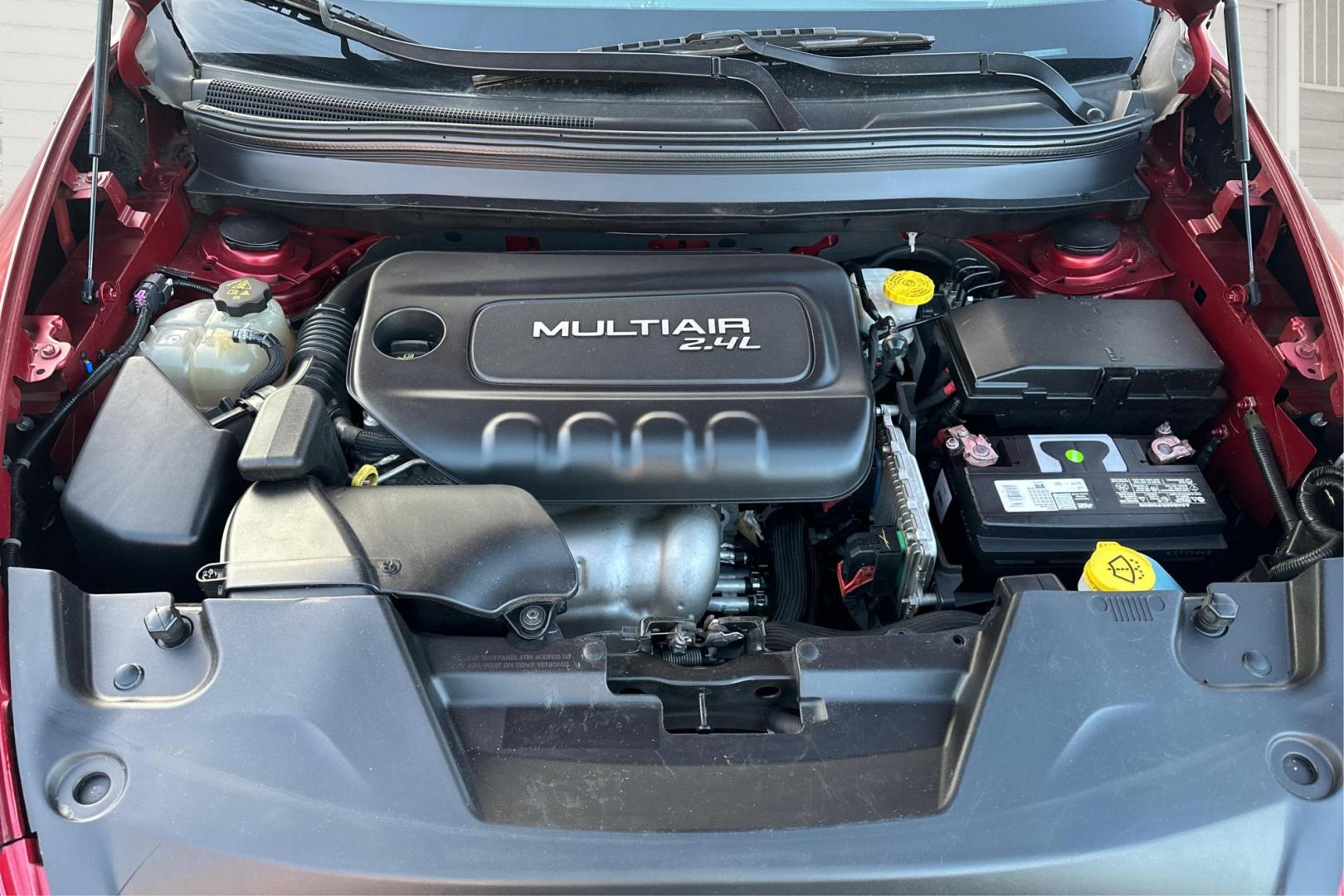 2017 Red Jeep Cherokee Latitude FWD (1C4PJLCB0HD) with an 2.4L L4 DOHC 16V engine, 9A transmission, located at 767 S State Road, Pleasant Grove, UT, 84062, (801) 785-1058, 40.354839, -111.736687 - Photo#10