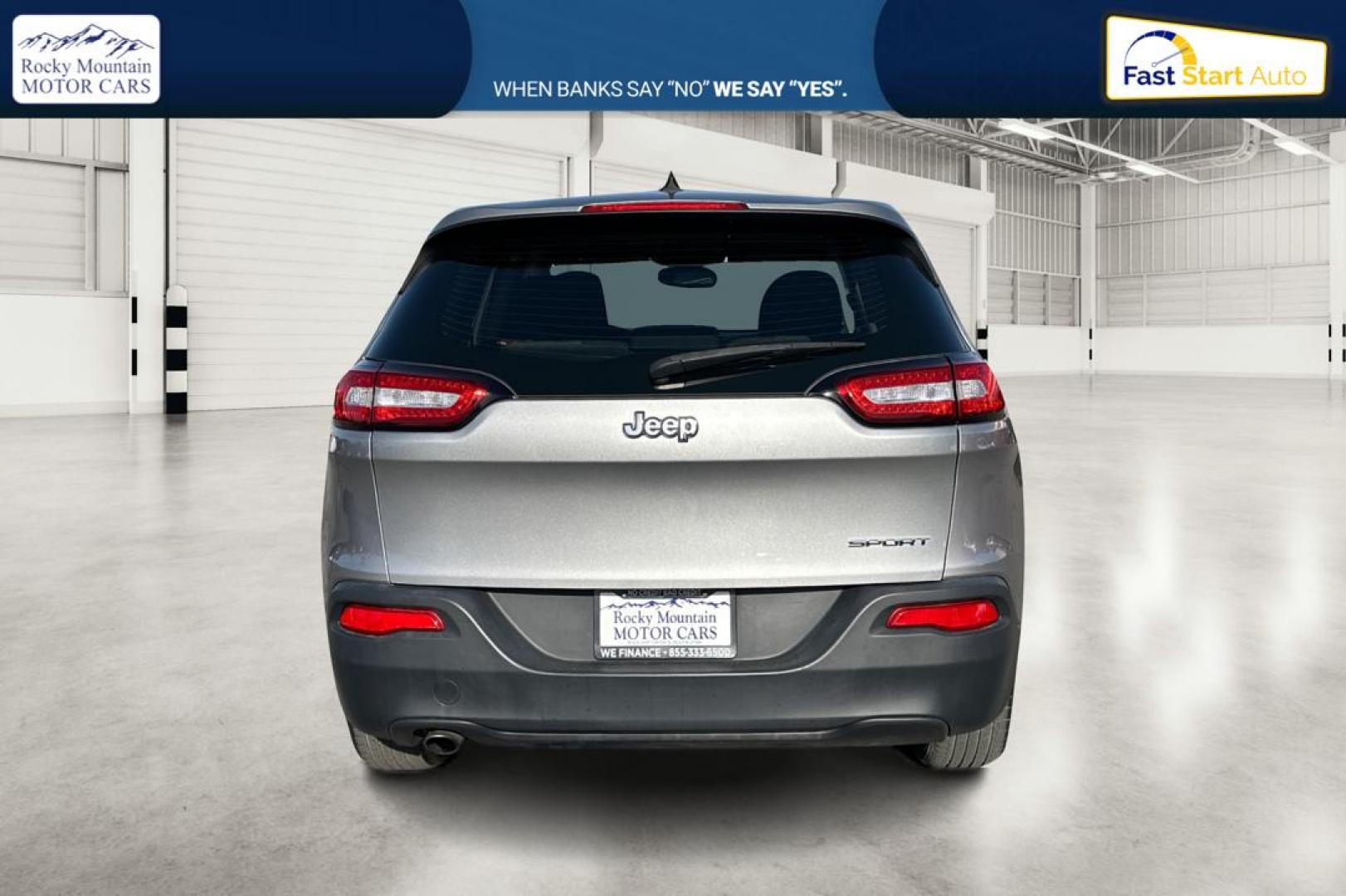2017 Silver Jeep Cherokee Sport FWD (1C4PJLAB0HW) with an 2.4L L4 DOHC 16V engine, 9A transmission, located at 7755 State Street, Midvale, UT, 84047, (801) 753-9063, 40.610329, -111.892159 - Photo#4