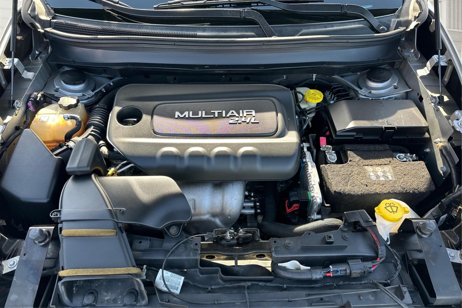 2017 Silver Jeep Cherokee Sport FWD (1C4PJLAB0HW) with an 2.4L L4 DOHC 16V engine, 9A transmission, located at 7755 State Street, Midvale, UT, 84047, (801) 753-9063, 40.610329, -111.892159 - Photo#10