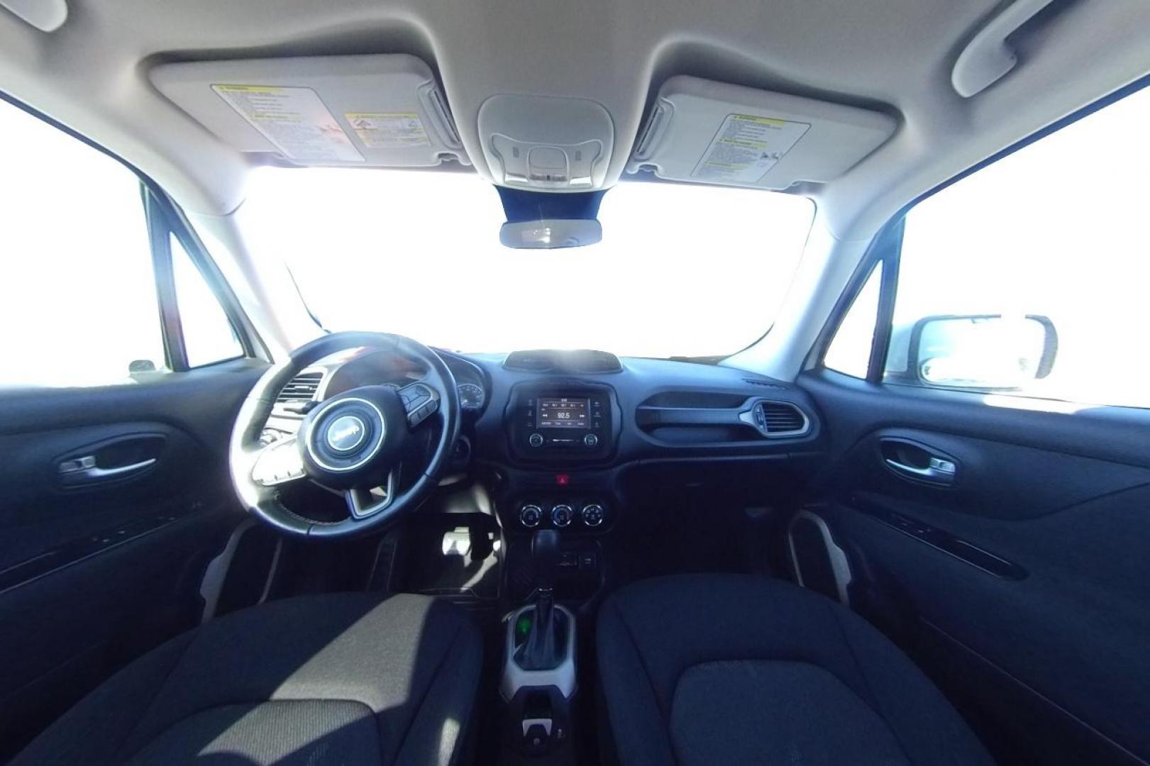 2017 White Jeep Renegade Latitude FWD (ZACCJABBXHP) with an 2.4L L4 DOHC 16V engine, 6M transmission, located at 7755 State Street, Midvale, UT, 84047, (801) 753-9063, 40.610329, -111.892159 - Photo#16