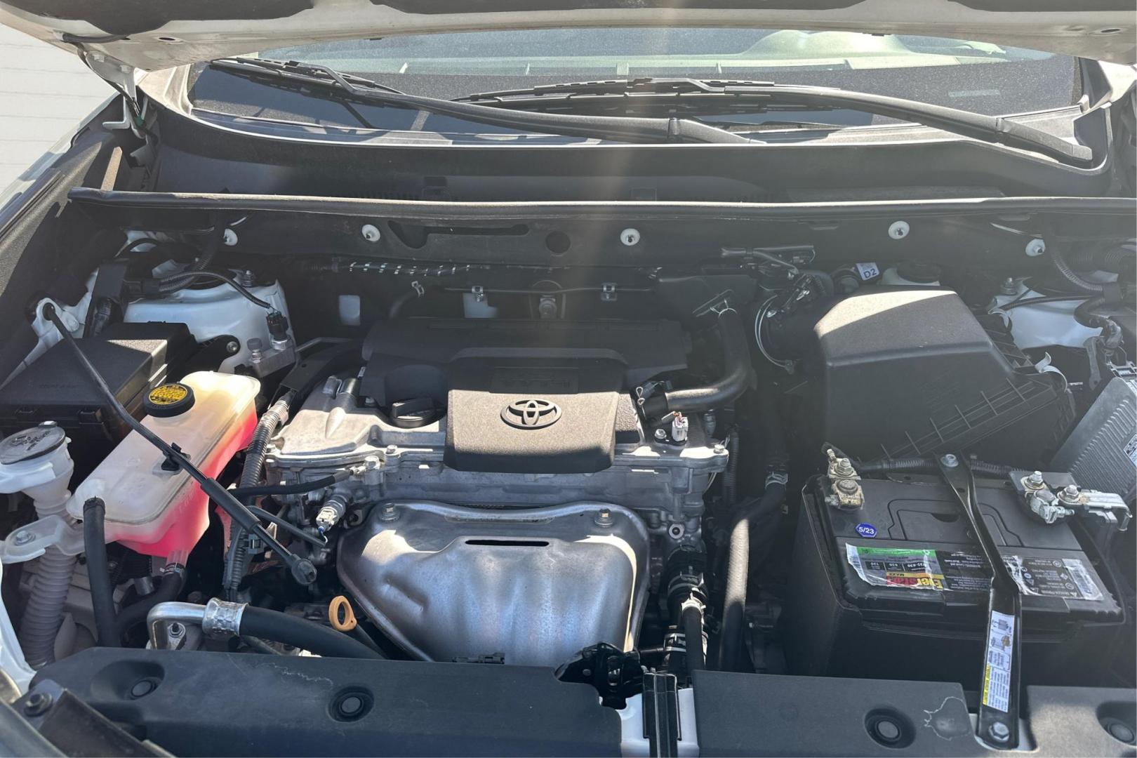 2017 White Toyota RAV4 Limited FWD (2T3YFREV5HW) with an 2.5L L4 DOHC 16V engine, 6A transmission, located at 7755 State Street, Midvale, UT, 84047, (801) 753-9063, 40.610329, -111.892159 - Photo#10