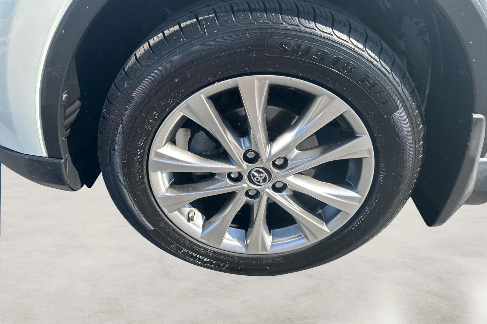 2017 White Toyota RAV4 Limited FWD (2T3YFREV5HW) with an 2.5L L4 DOHC 16V engine, 6A transmission, located at 7755 State Street, Midvale, UT, 84047, (801) 753-9063, 40.610329, -111.892159 - Photo#12