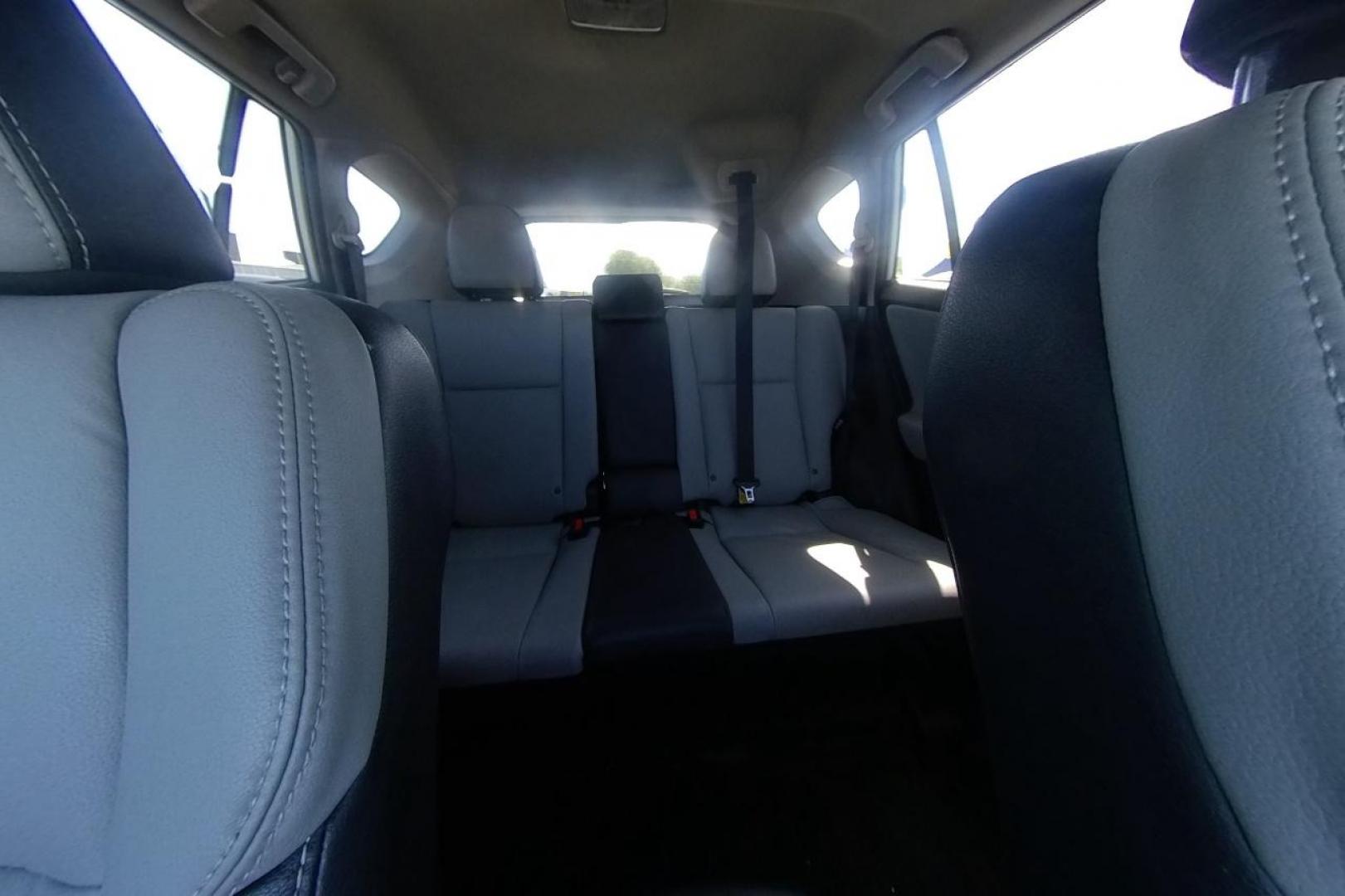 2017 White Toyota RAV4 Limited FWD (2T3YFREV5HW) with an 2.5L L4 DOHC 16V engine, 6A transmission, located at 7755 State Street, Midvale, UT, 84047, (801) 753-9063, 40.610329, -111.892159 - Photo#18