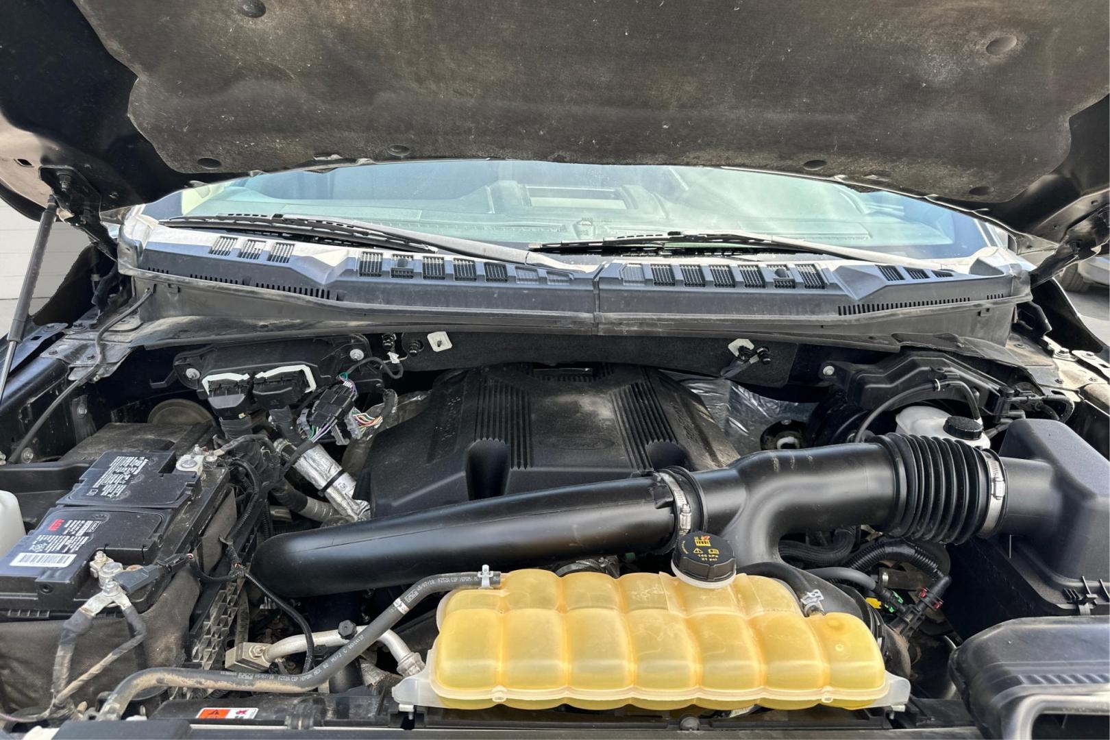 2018 Gray Ford F-150 Lariat SuperCab 6.5-ft. 4WD (1FTFX1EG8JK) with an 3.5L V6 DOHC 24V engine, 6A transmission, located at 767 S State Road, Pleasant Grove, UT, 84062, (801) 785-1058, 40.354839, -111.736687 - Photo#8