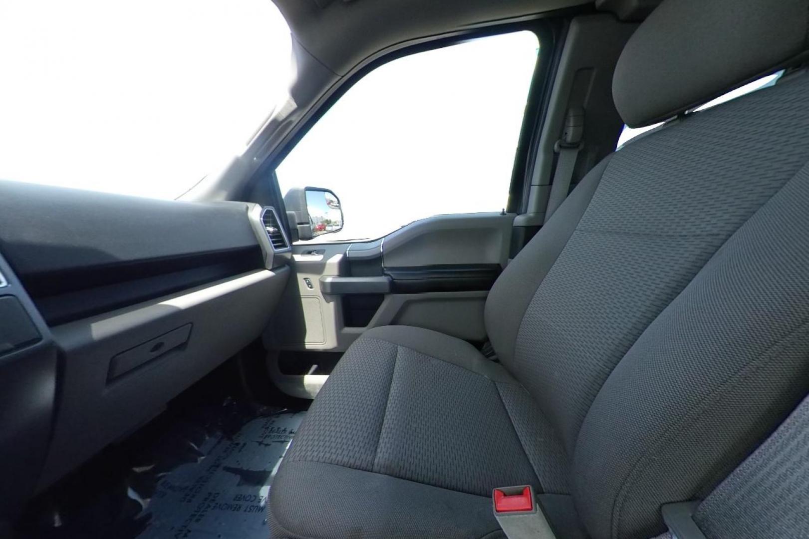 2018 Gray Ford F-150 Lariat SuperCab 6.5-ft. 4WD (1FTFX1EG8JK) with an 3.5L V6 DOHC 24V engine, 6A transmission, located at 767 S State Road, Pleasant Grove, UT, 84062, (801) 785-1058, 40.354839, -111.736687 - Photo#18