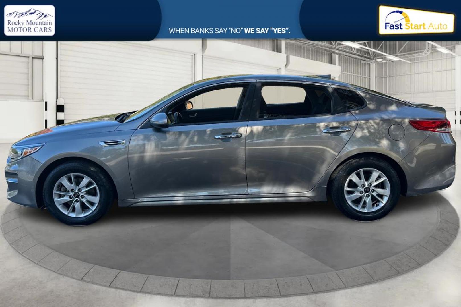 2018 Gray Kia Optima LX (5XXGT4L30JG) with an 2.4L L4 DOHC 16V engine, 6A transmission, located at 767 S State Road, Pleasant Grove, UT, 84062, (801) 785-1058, 40.354839, -111.736687 - Photo#5