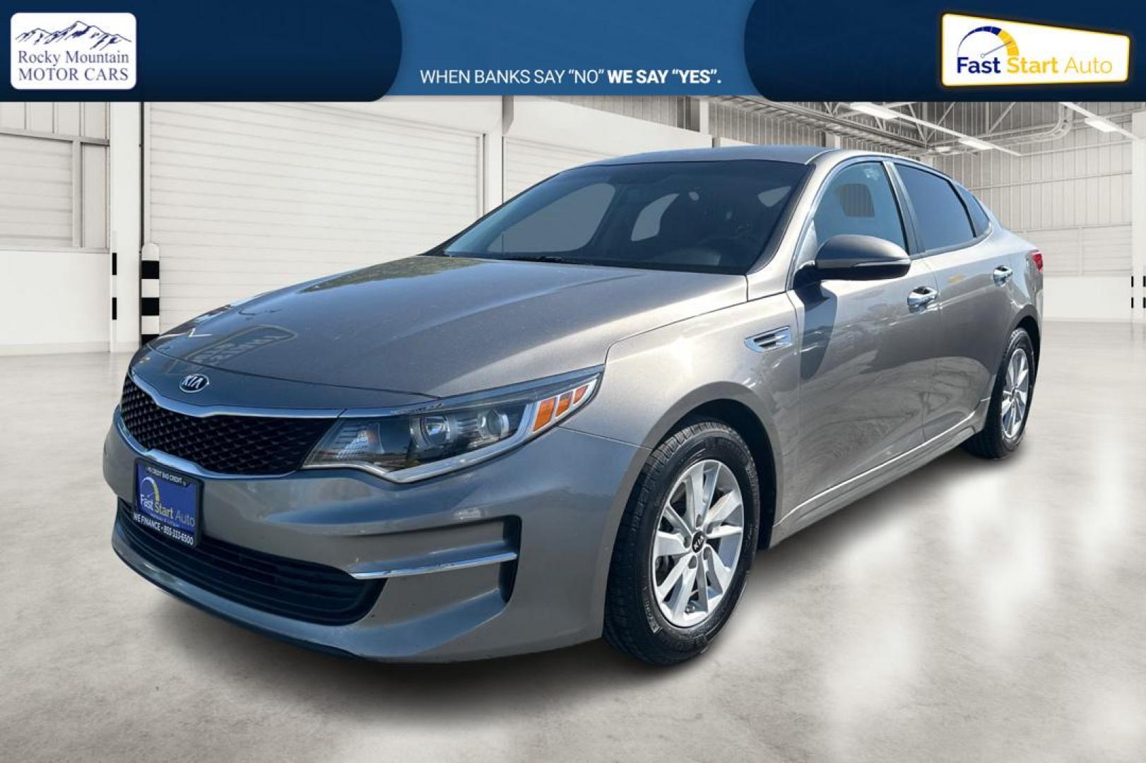 2018 Gray Kia Optima LX (5XXGT4L3XJG) with an 2.4L L4 DOHC 16V engine, 6A transmission, located at 767 S State Road, Pleasant Grove, UT, 84062, (801) 785-1058, 40.354839, -111.736687 - Photo#8