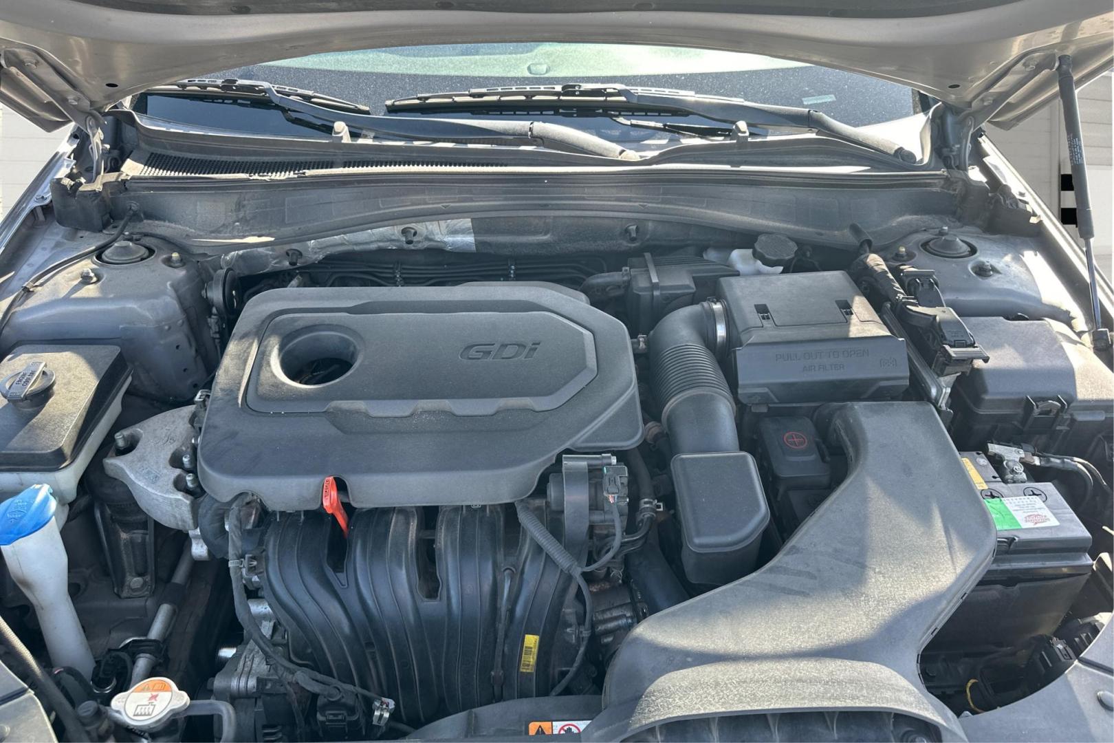 2018 Gray Kia Optima LX (5XXGT4L3XJG) with an 2.4L L4 DOHC 16V engine, 6A transmission, located at 767 S State Road, Pleasant Grove, UT, 84062, (801) 785-1058, 40.354839, -111.736687 - Photo#10