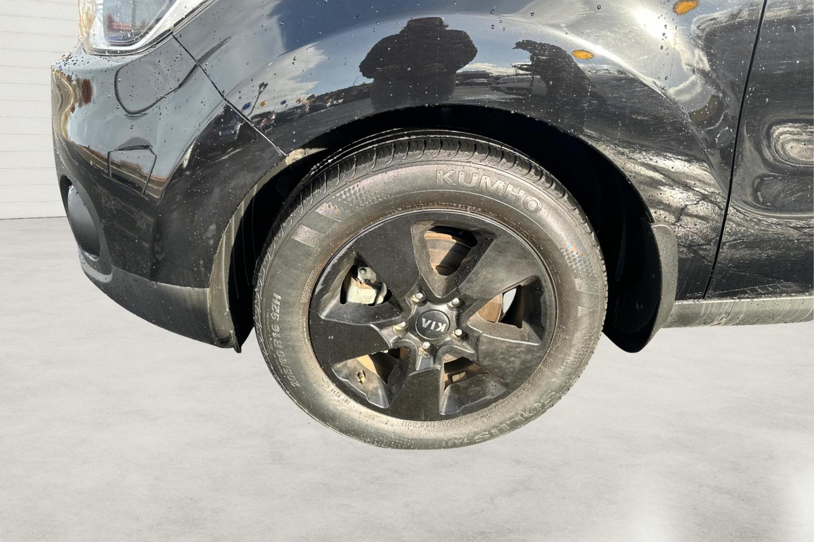2018 Black Kia Soul Base 6M (KNDJN2A20J7) with an 1.6L L4 DOHC 16V engine, 6M transmission, located at 767 S State Road, Pleasant Grove, UT, 84062, (801) 785-1058, 40.354839, -111.736687 - Photo#12
