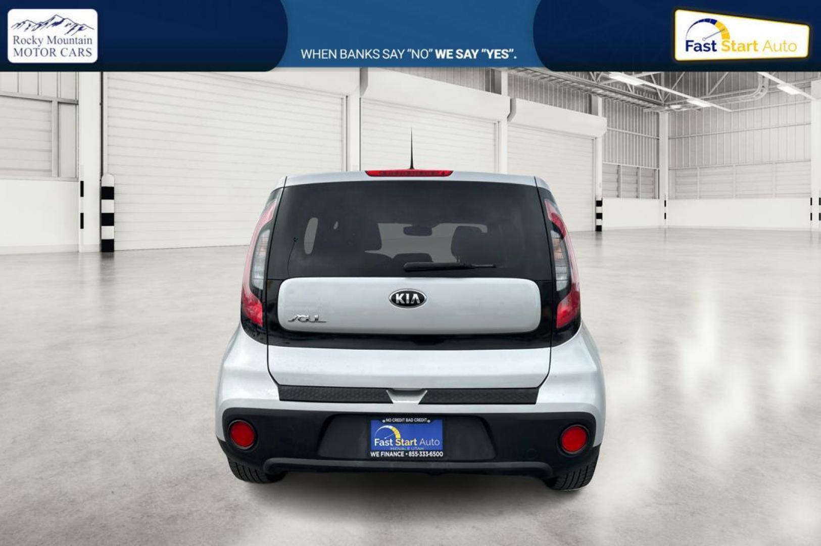 2018 Silver Kia Soul Base 6M (KNDJN2A24J7) with an 1.6L L4 DOHC 16V engine, 6M transmission, located at 7755 State Street, Midvale, UT, 84047, (801) 753-9063, 40.610329, -111.892159 - Photo#4