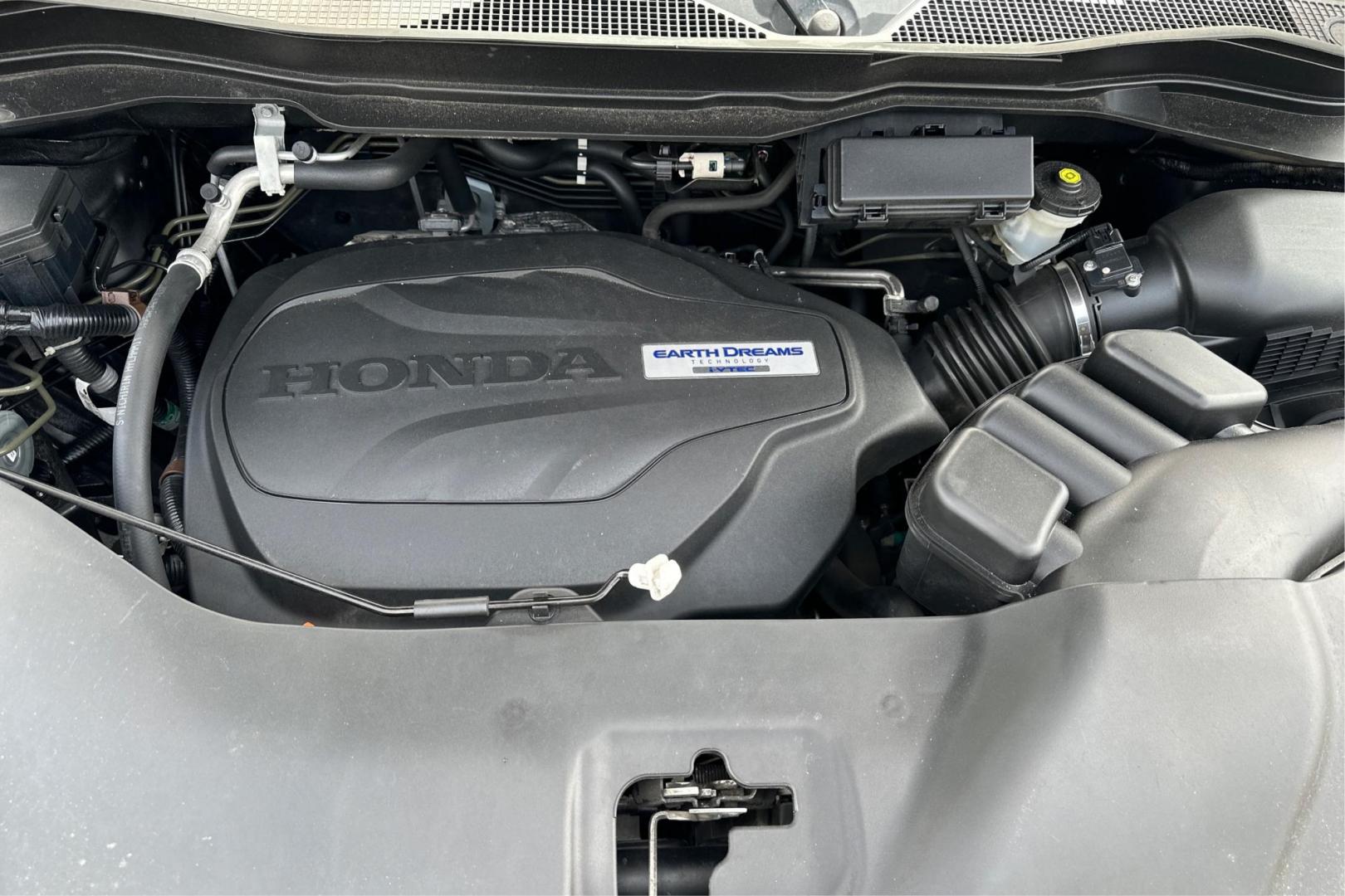 2019 Black Honda Ridgeline Sport (5FPYK2F15KB) with an 3.5L V6 SOHC 24V engine, 6A transmission, located at 7755 State Street, Midvale, UT, 84047, (801) 753-9063, 40.610329, -111.892159 - Photo#10