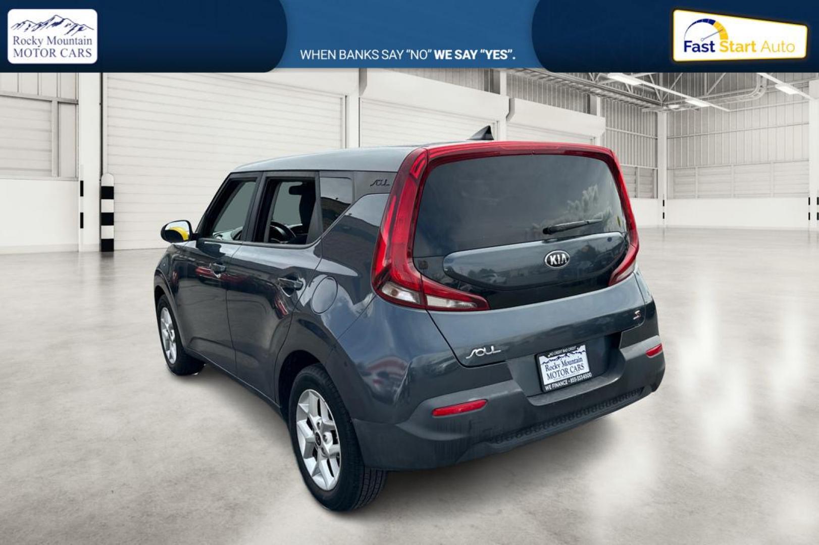 2020 Black Kia Soul S (KNDJ23AU5L7) with an 2.0L L4 DOHC 16V engine, CVT transmission, located at 767 S State Road, Pleasant Grove, UT, 84062, (801) 785-1058, 40.354839, -111.736687 - Photo#5