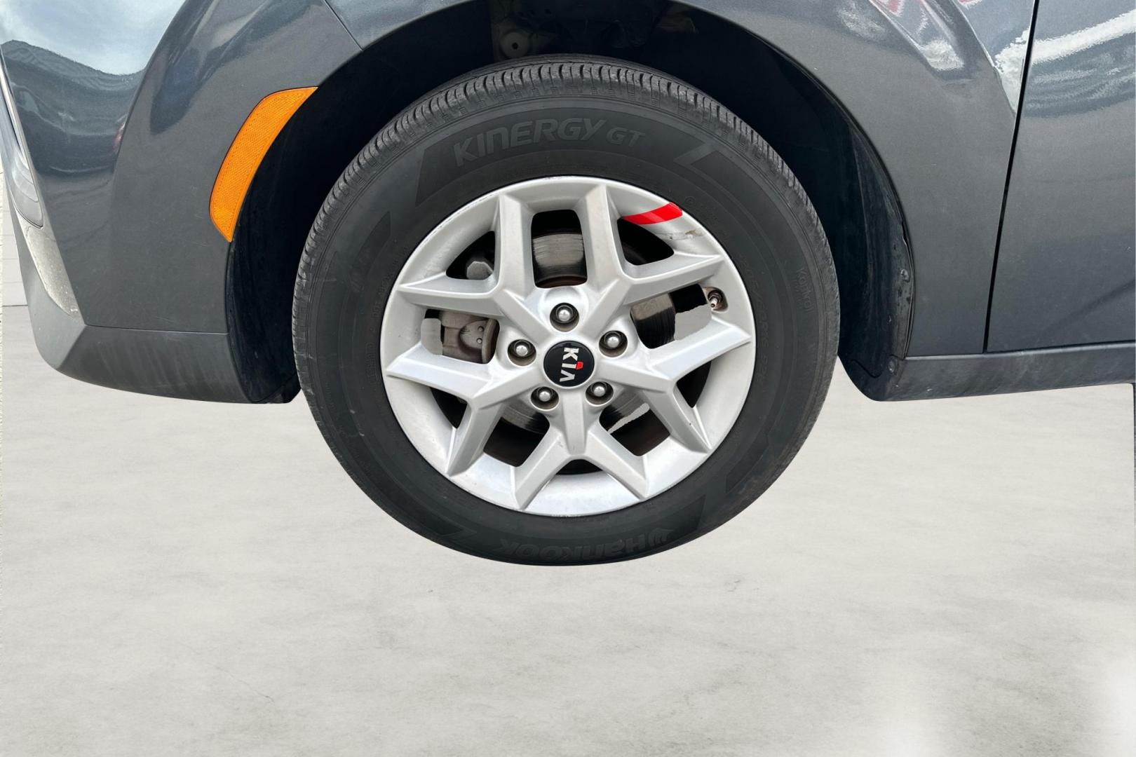 2020 Black Kia Soul S (KNDJ23AU5L7) with an 2.0L L4 DOHC 16V engine, CVT transmission, located at 767 S State Road, Pleasant Grove, UT, 84062, (801) 785-1058, 40.354839, -111.736687 - Photo#12